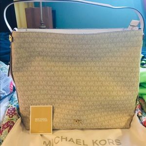 Authentic MK Hobo bag. NWT Perfect for XMAS! $100